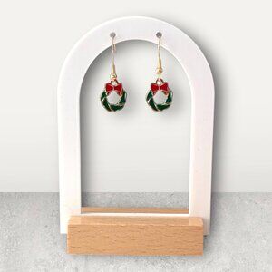 Small Wreath Drop Earring